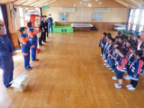 幼年消防クラブ入団式